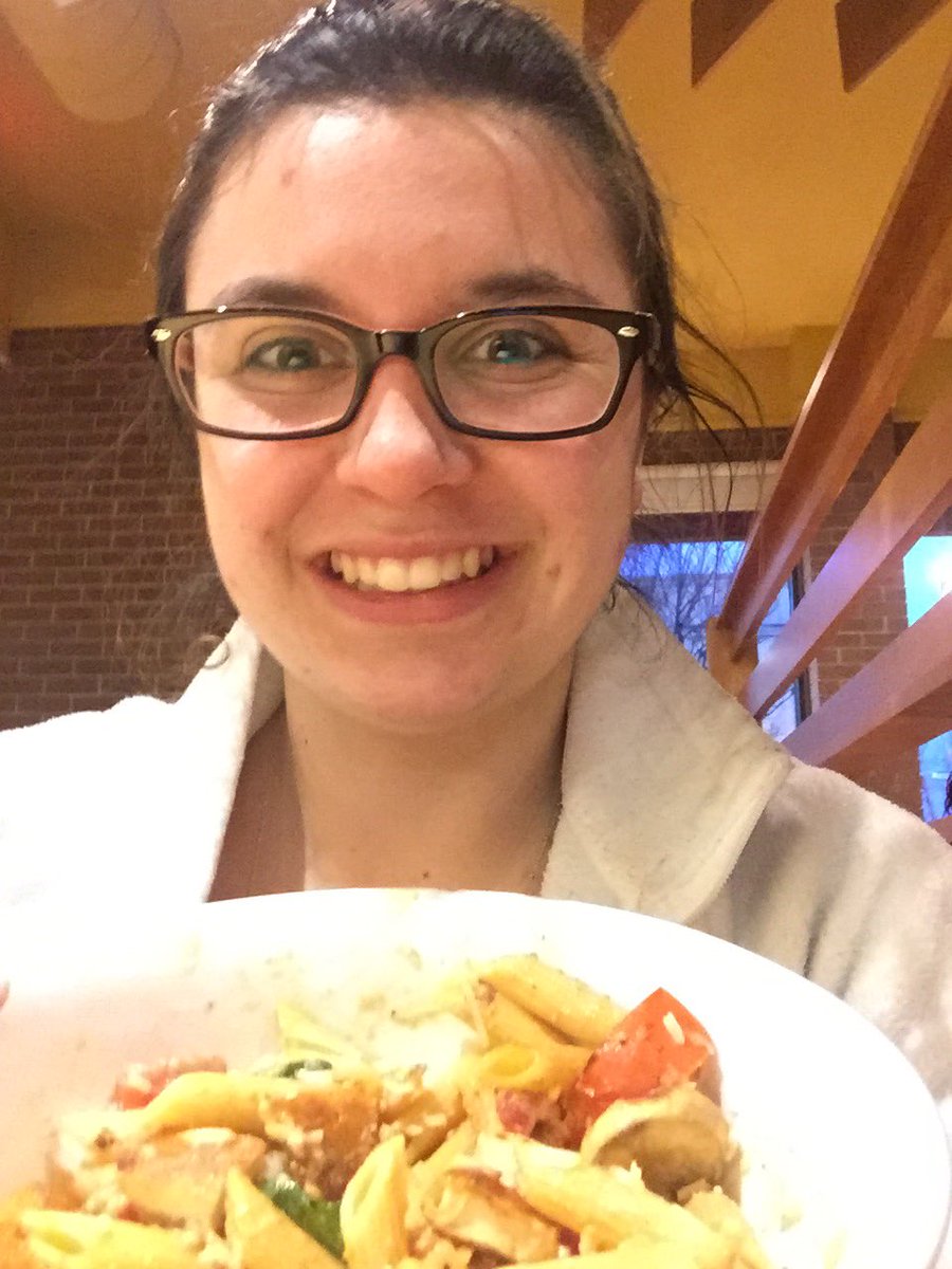 comander_mander's tweet photo. So excited to eat! #NoodlesNewYear https://t.co/jH2EXyrmE8