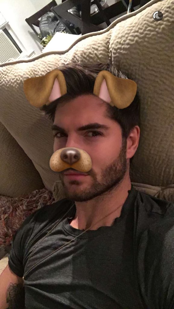 TateAndMiles's tweet photo. @itsNickBateman on snapchat :) https://t.co/jKkO5NIIID