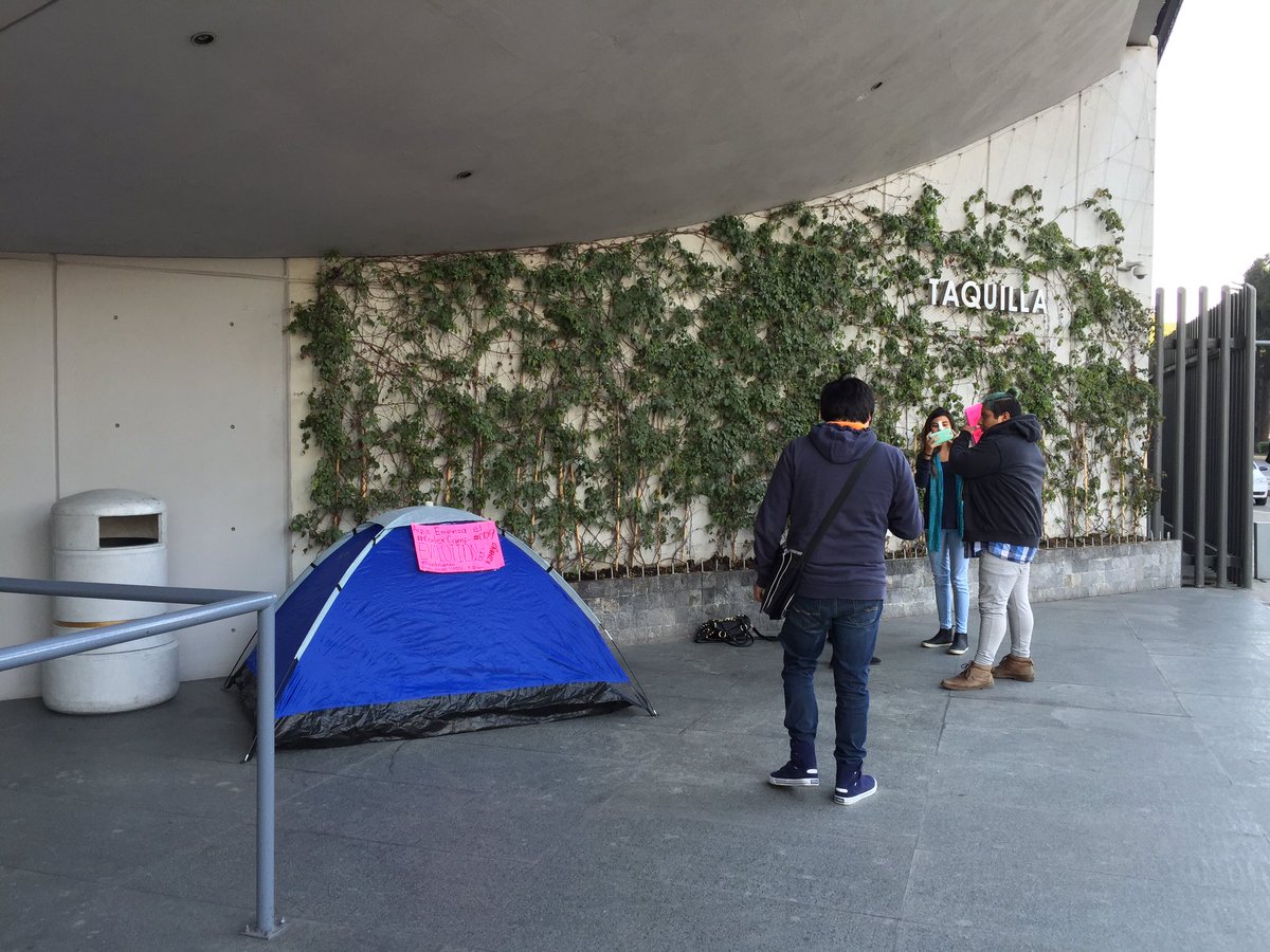 ArenaCdMexico's tweet image. Así nuestras taquillas con l@s #coders para #EVOLUTIONTOUR de @somosCD9 😱