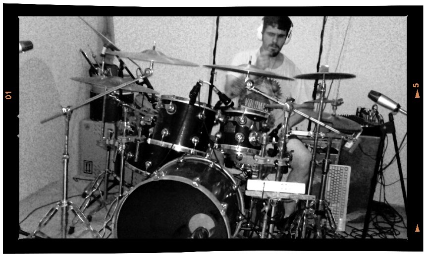 LexTalion_band's tweet photo. Primer paso de cara al próximo álbum ¡todas las baterías grabadas!

Skål !!! https://t.co/WepqMNvzjt