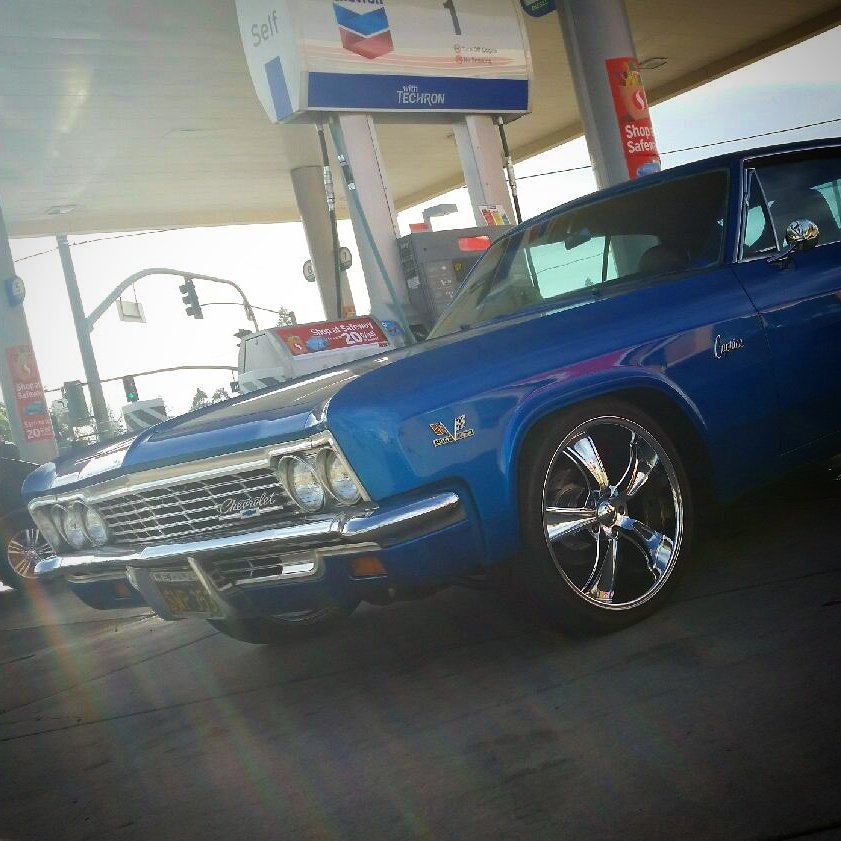 PacificAveChev's tweet photo. Look at this sweet ride that came through.

#cars #classiccars #chevron #classic #gasstation #locals #stockton https://t.co/nAqP24KIs1
