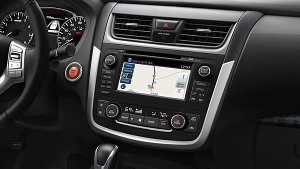 Nissancarbizz's tweet photo. Nothing beats coming out to a warmed-up or cooled-down car. #NissanConnectSM #SiriusXM https://t.co/dTSSn2gP5L https://t.co/SUJgfiWpk9