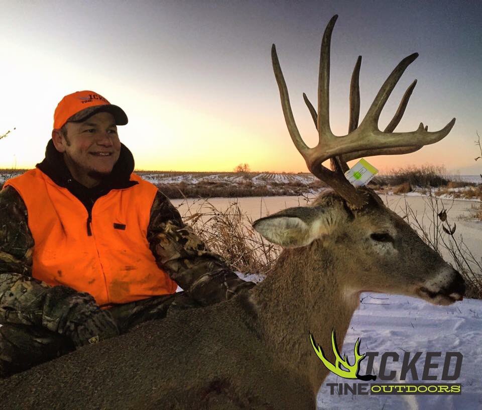 WickedTine's tweet photo. Check out our Facebook page. We are giving away a FREE hunt in Pike Co IL. We will be there videoing you! #giveaway https://t.co/JOZmcWiPaf
