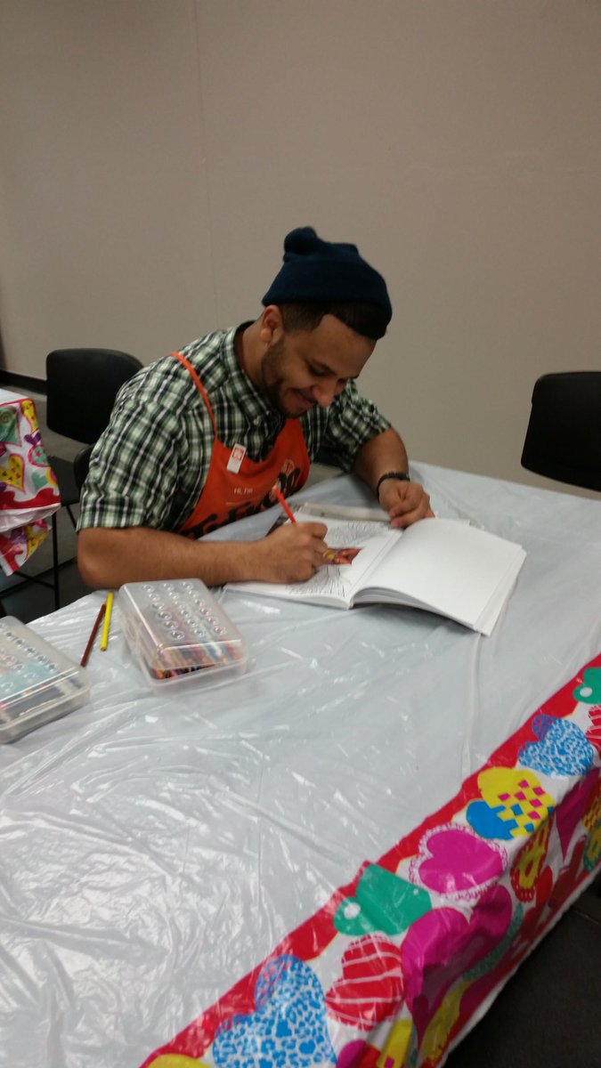 DiazDanielle's tweet photo. #21daychallenge #thd24hrq1 Coloring book and pencils. Big hit!! @2789 @dcbellah https://t.co/vaPg2PpU9z