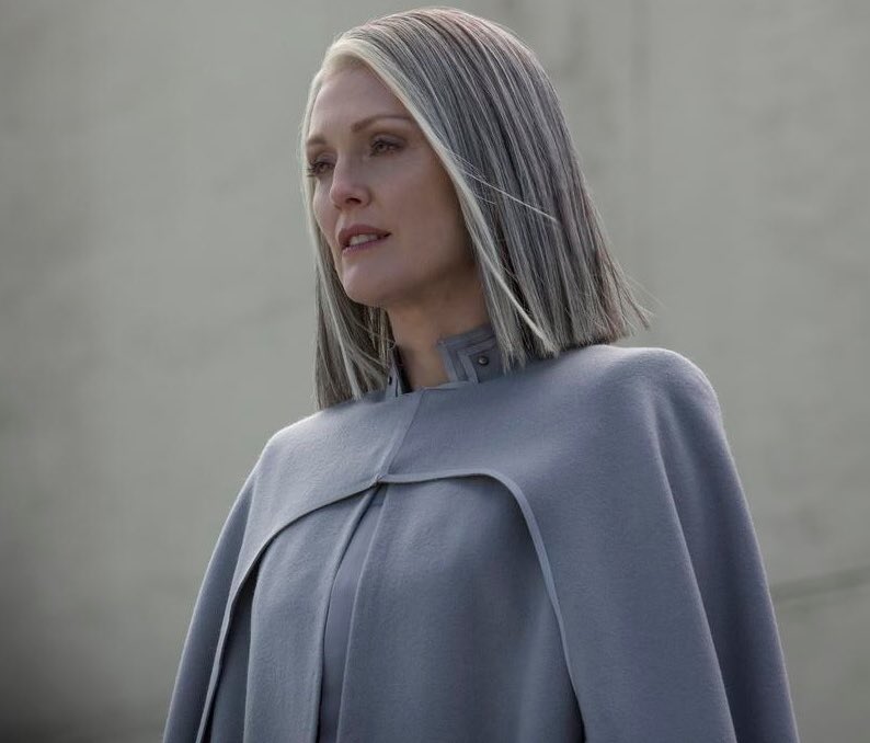 Don't let it happen twice. #HilaryClinton #DemDebate #mockingjay #FeelTheBern