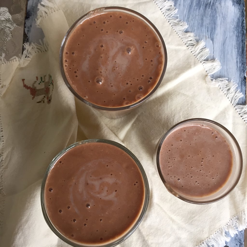 saffrontrail's tweet photo. #Breakfast - Oats, Banana and Coffee smoothie -guaranteed to keep you going until lunch time https://t.co/baM40oyT3Z https://t.co/dv9MsRMHnx