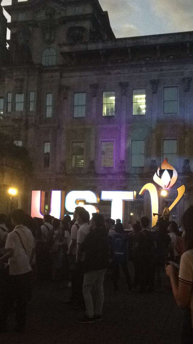 annemarela's tweet photo. Last night 💃🏻 #USTvXIIKickOff https://t.co/NXVWfhjLEJ