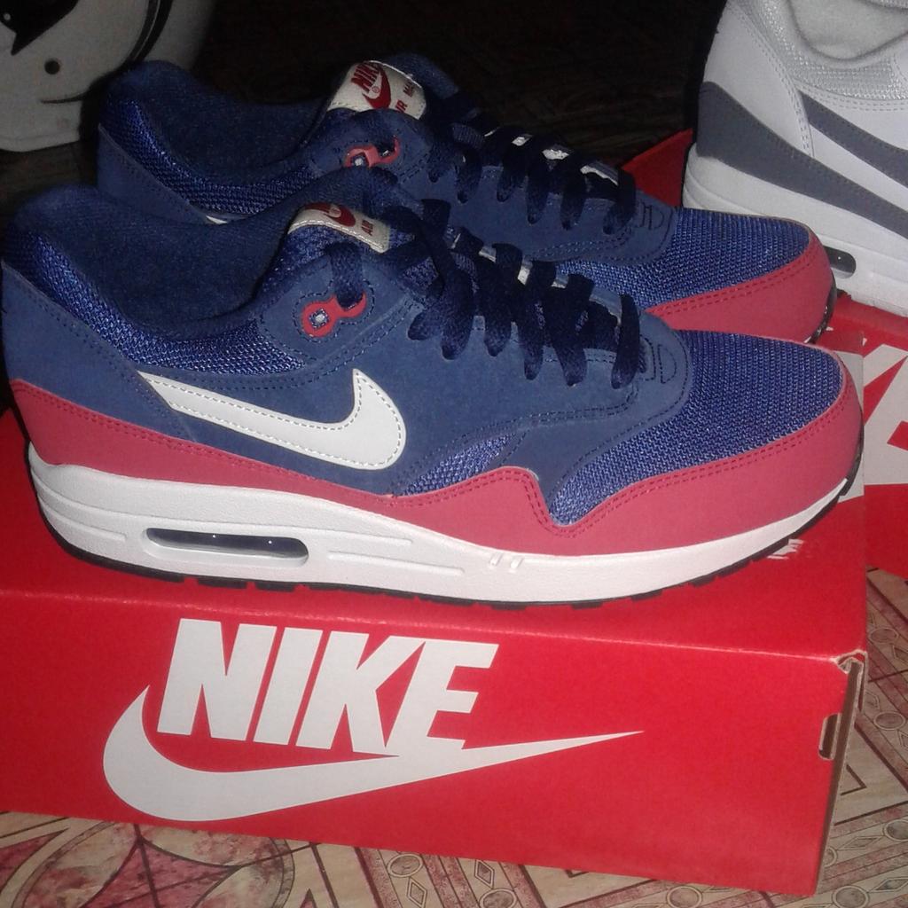 SVCK!sneakers tweet media