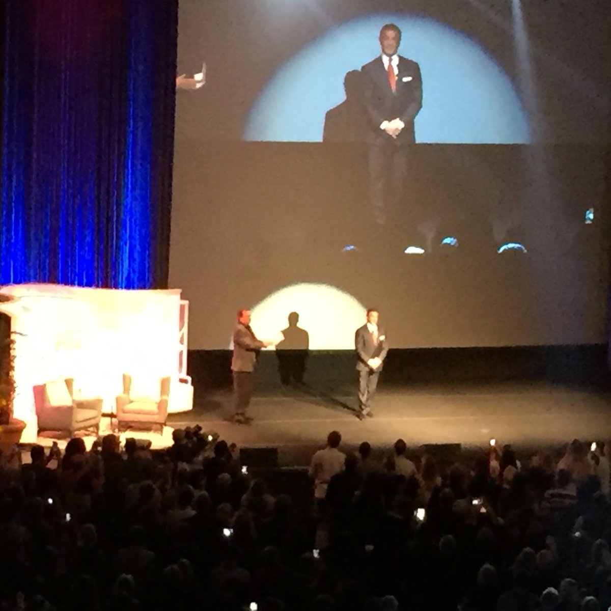kitkatwozny's tweet photo. volunteering at my last @SBIFF shift, @TheSlyStallone! #rocky @creedmovie #SBIFF #sbiff2016 #sylvesterstallone https://t.co/aa5HtvkTWi