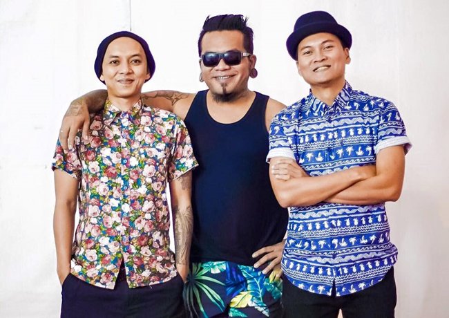 Endank Soekamti segera rilis album ketujuh bulan ini bit.ly/1mhP0Ng