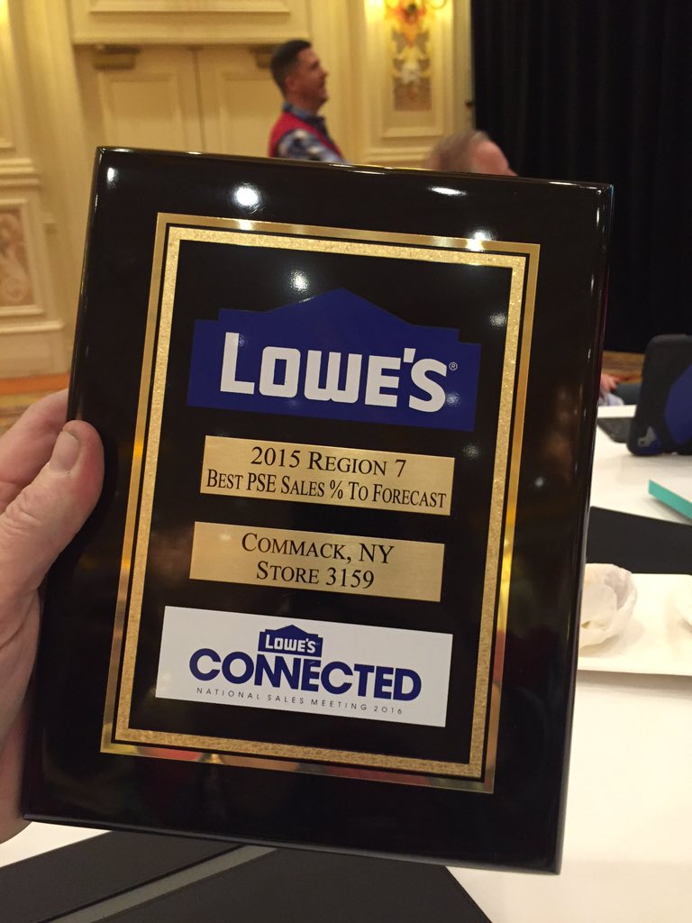 Legler1363's tweet photo. #Recognition #Proud Moment #1363 Strong https://t.co/33x10aKXqf