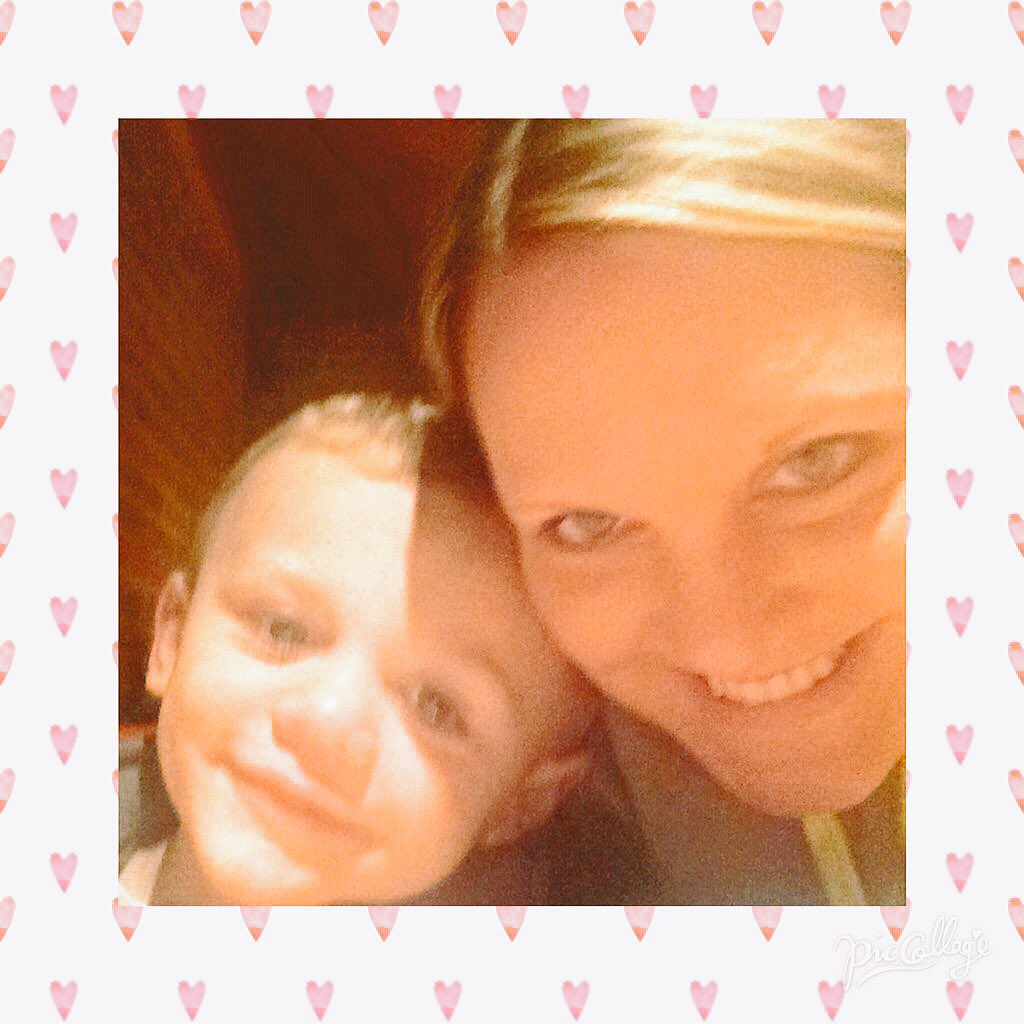 LizzyC1313's tweet image. We love Target! ❤️🎯 #TargetLoveNotes #ShareTheLove #ValentinesDay @Target