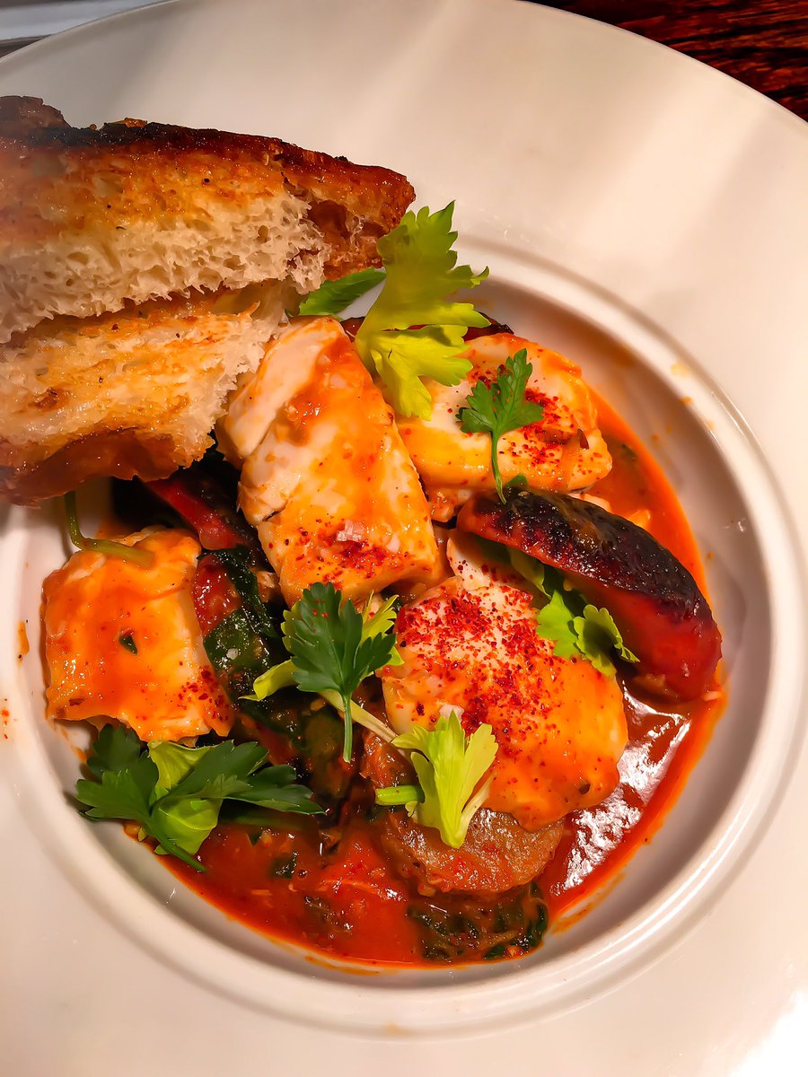 Ceiakitchenbar's tweet photo. Perfect night for a great stew #tomatobroth https://t.co/zAKfP2K3Rs