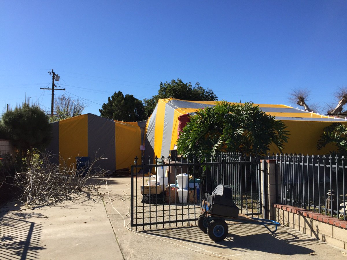 QualityPestSVC's tweet photo. Tight quality wraps performed by Quality Pest Services Inc.  #fumigation #fumigator #fumigate #termites #pestcontrol https://t.co/WozmV4NXuP