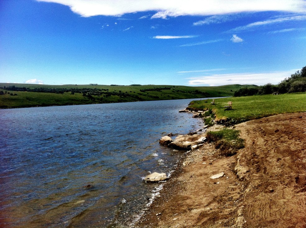 AMATravel's tweet photo. Start thinking about summer camping! @buzzbishop shares 7 Alberta Parks campsites to reserve https://t.co/SKmAVQiqMj https://t.co/1RXWEqlNtN