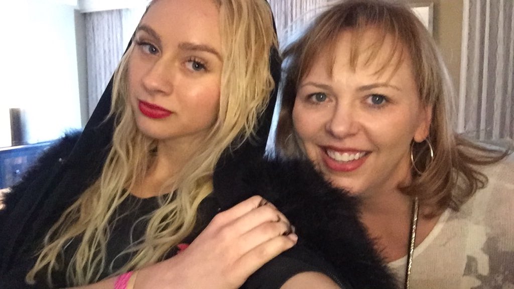 haleygeorgia's tweet image. Me and Trudie 💞💞💞#boothing