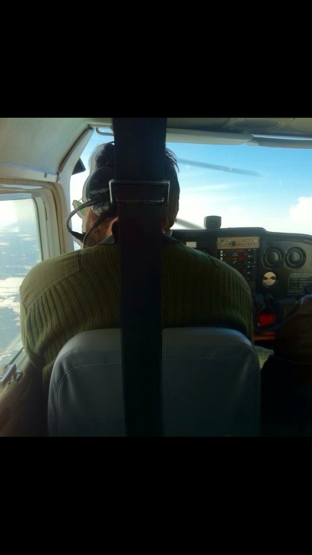 ryankennedyfire's tweet photo. Moi dans mon cockpit :) https://t.co/cpGlSbaA6J