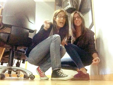 primercafe's tweet photo. Els dimecres la @marteta7 ens porta el seu recorregut musical en # 6graus. Avui de #TheTriangles a @GEORGIEDANNOFIC! https://t.co/dIgKf4X2Ea