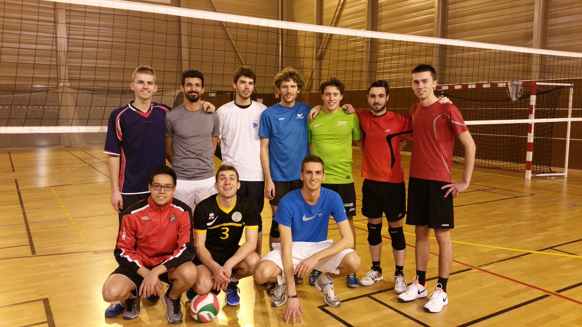 BdsIsmans's tweet photo. @institut_ISMANS @BdsIsmans fini 2eme du tournoi de volley SUAPS ! Bonne cohésion merci https://t.co/dd6e6PtWOv