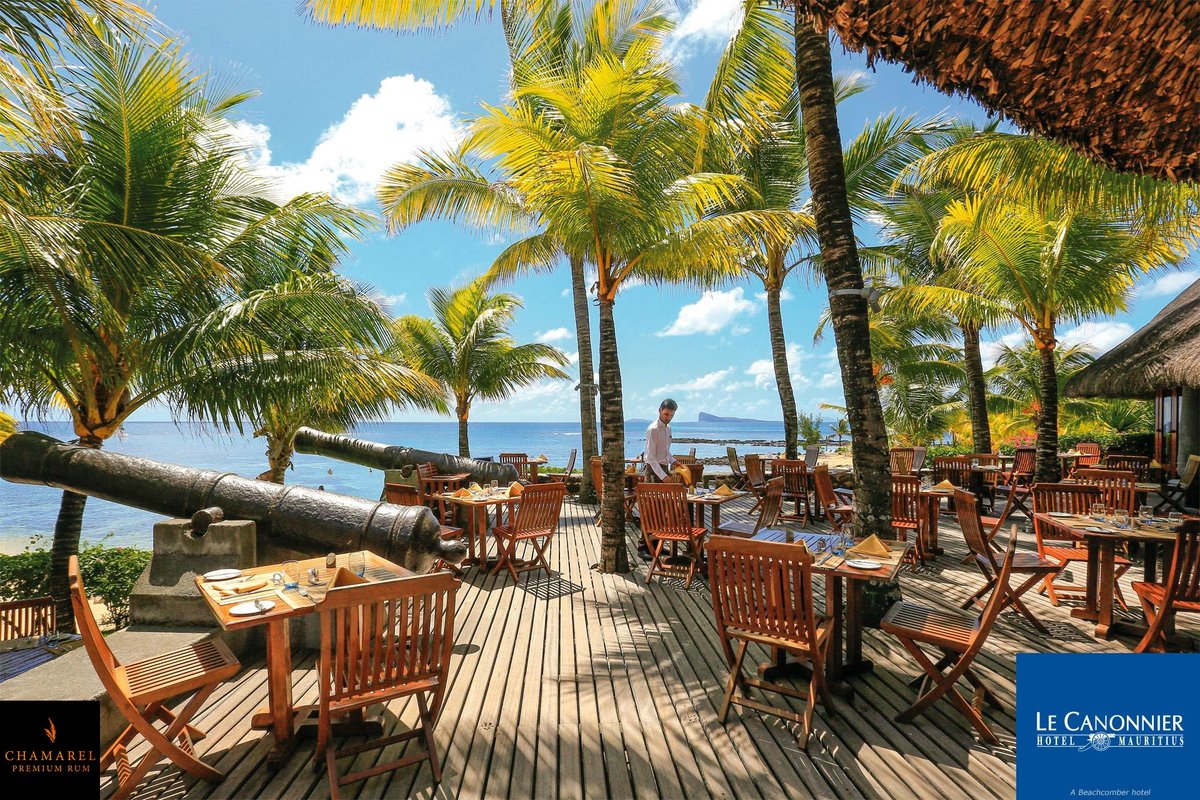 ChamarelSA's tweet photo. Congratulations Mr Zimmermann on winning the all inclusive trip to Mauritius! #hellochamarel #chamarelrum https://t.co/7Yw483FgZR