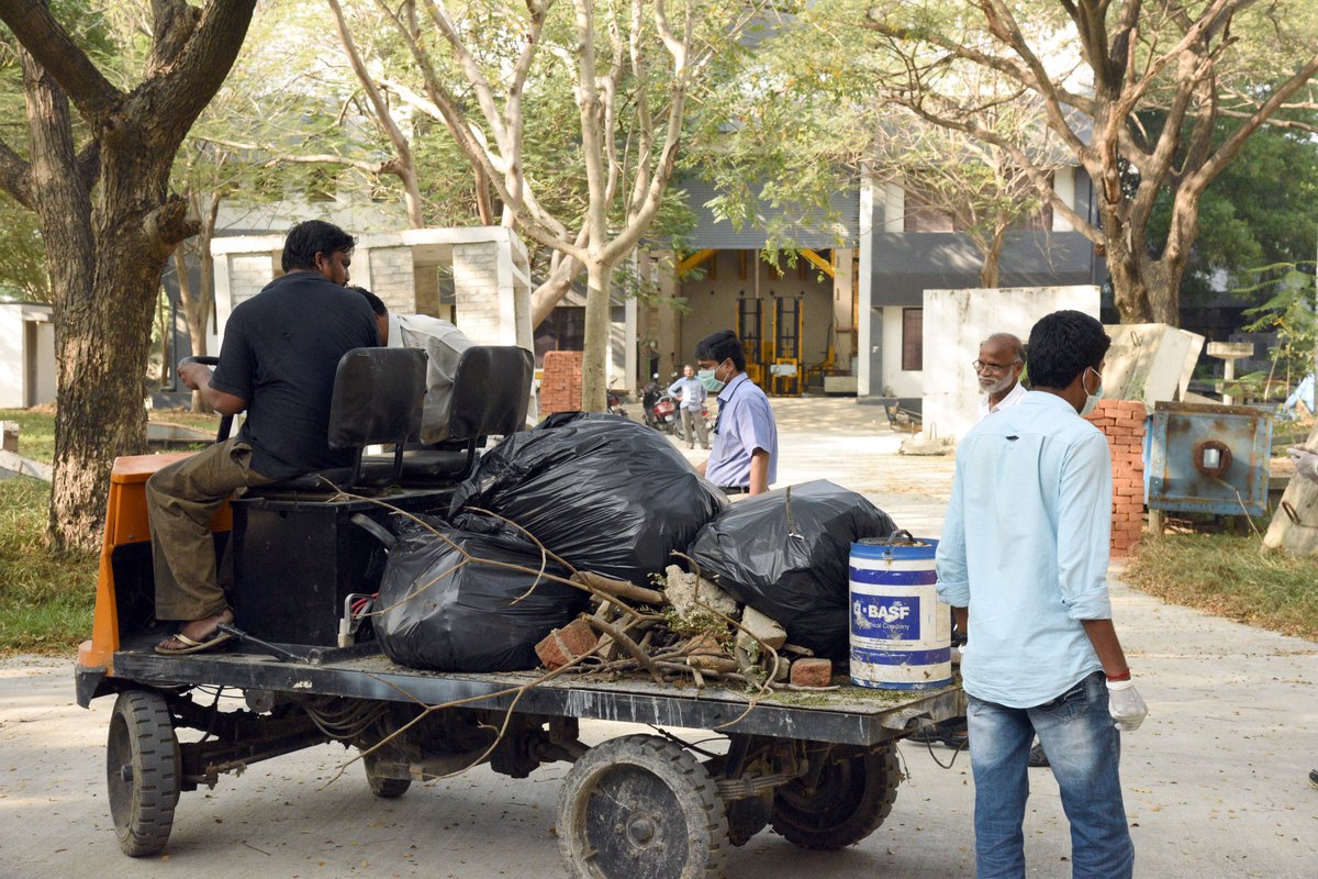 Csir Serc Cleanliness Drive In Csir Campus Taramani By The Staff T Co Wbbf4jndeg