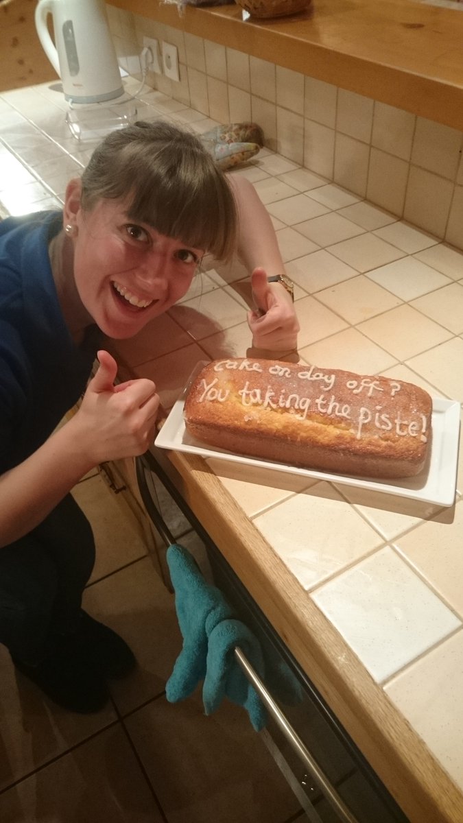 SkiBeat's tweet photo. Rob and Harriet in Chalet Marmotton still on the cake icing groove #niceicing #takingthepiste https://t.co/3eCbwlmGUu