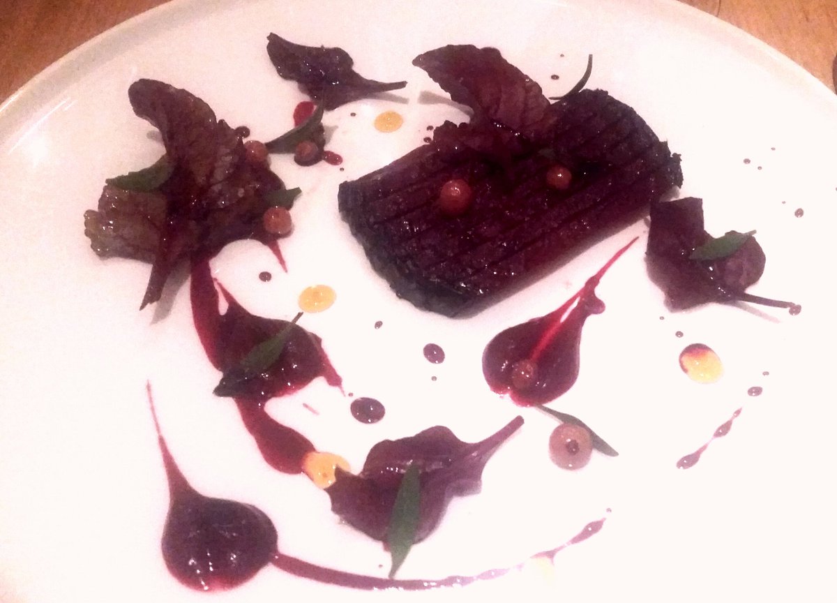 MsEatGalway's tweet photo. Some dishes from our tasting menu last night @AniarGalway https://t.co/UqdsWLX5Yv