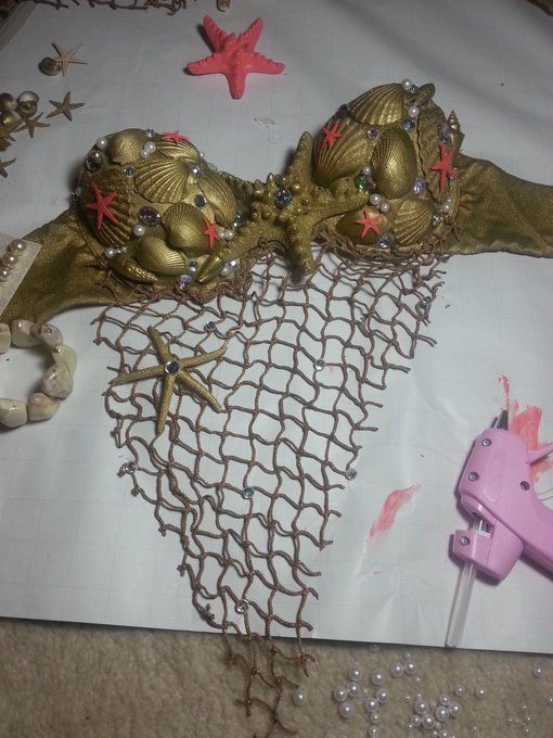 Just finished making my mermaid bra. I'm thinking it needs more glitter though.. what do you think?😕<a href="/tag/naughty"class="tags"><span>#naughty</span></a><a href="/tag/hotass"class="tags"><span>#hotass</span></a><a href="/tag/hotsauce"class="tags"><span>#hotsauce</span></a><a href="/tag/pucker"class="tags"><span>#pucker</span></a>
