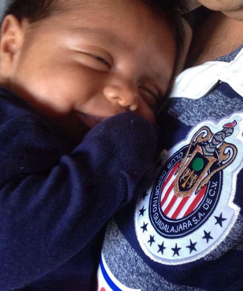 leomarPG's tweet photo. @Chivas Amor por la Camiseta desde Siempre! https://t.co/QAlFz4Drmp