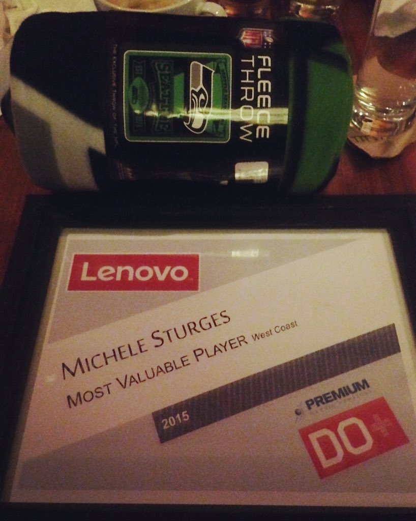 Michele_Rose13's tweet photo. Woohoo! #seattlemarket #premiumstars #iamlenovo #yogamyway https://t.co/FrdCZKeIAT