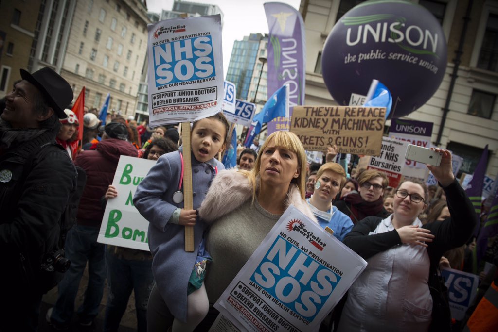 unisontheunion's tweet photo. UNISON says junior doctors have its full support  https://t.co/HHAeFKkiJJ #juniordoctors https://t.co/EEJGK1Mmpx