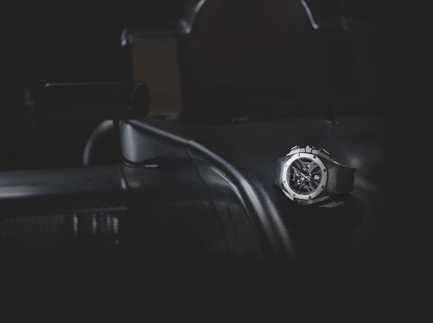 AudemarsPiguet's tweet image. The 1st mechanical chronograph with alternating consecutive lap timing and flyback function bit.ly/1Bn9wOb