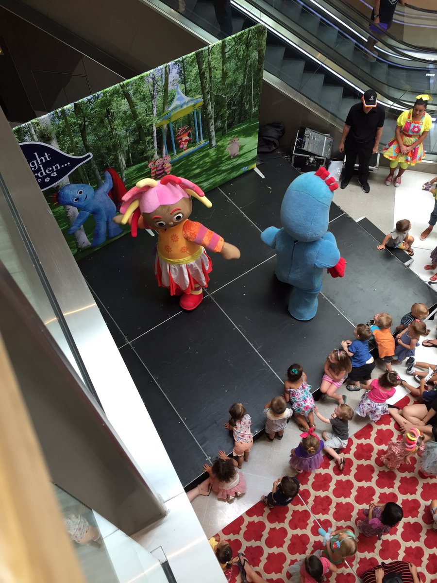 DieLarge's tweet image. Could so rock these, human embodiment of 2 year old crack, from here #fuckigglepiggle