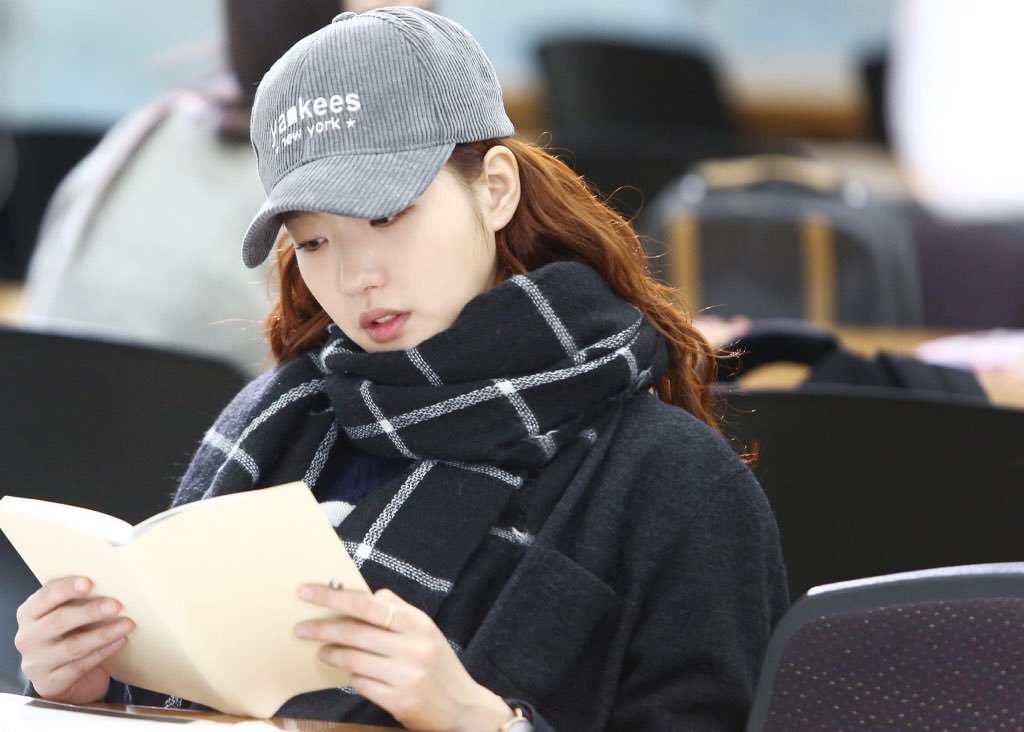 Cheese_IT_Trap's tweet image. So many stills of seol today!! 😍😍💛💛💛 
#CheeseintheTrap #KimGoEun