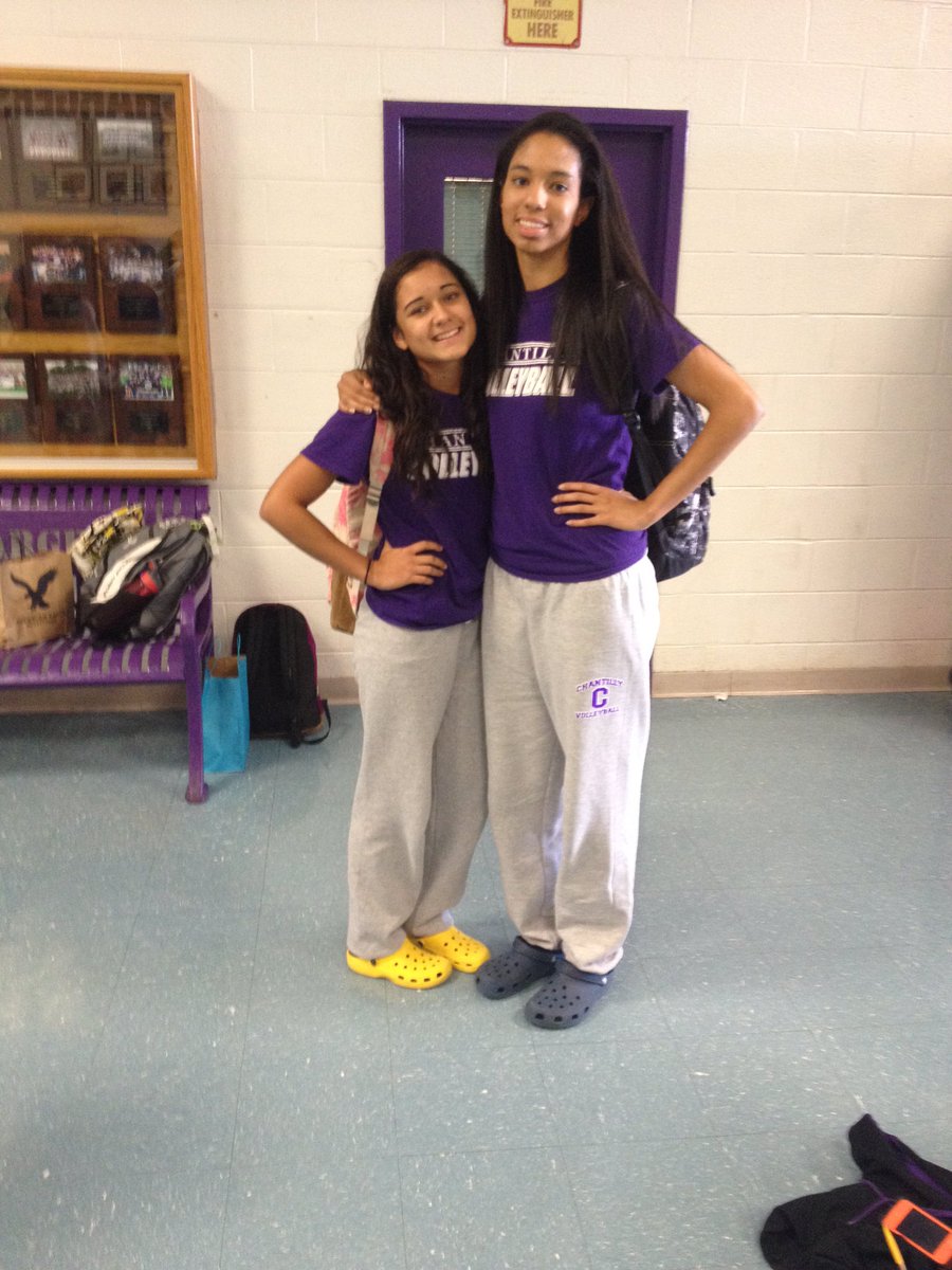 mmmolina_'s tweet photo. HAPPY BIRTHDAY KATTTTT💗!! I miss you soooooo much ☹ https://t.co/xP1BCVkgwT