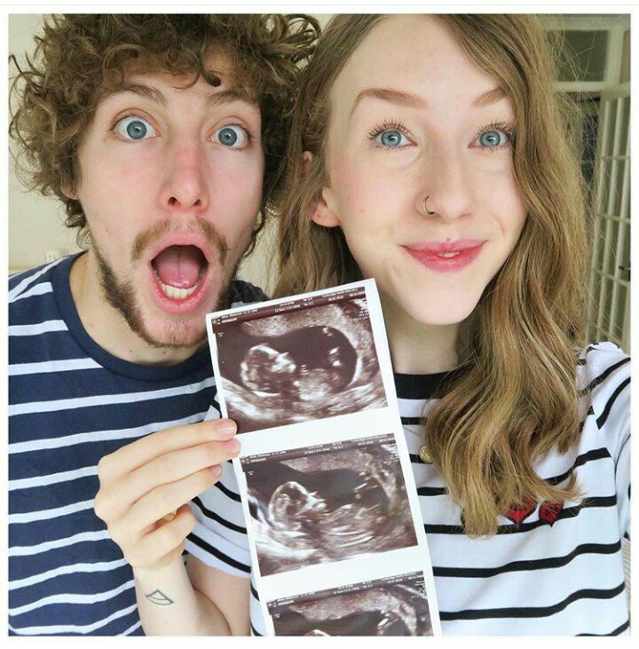 csoruk's tweet photo. @rhiannonashlee I'm SO  happy for both of you!!! You're a beautiful person. You're my icon. Thanks. Love you. https://t.co/B5jIyZoPLB