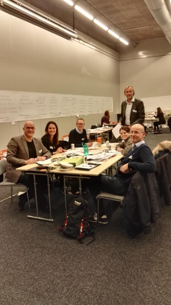 elinnorve's tweet photo. Nå er årets beste ungdomsbedrift kåret! #emesse2016  @espenrams @AksjeNorge @Thomashafstad @madeleineoksnes https://t.co/Fx5GqIWWjh