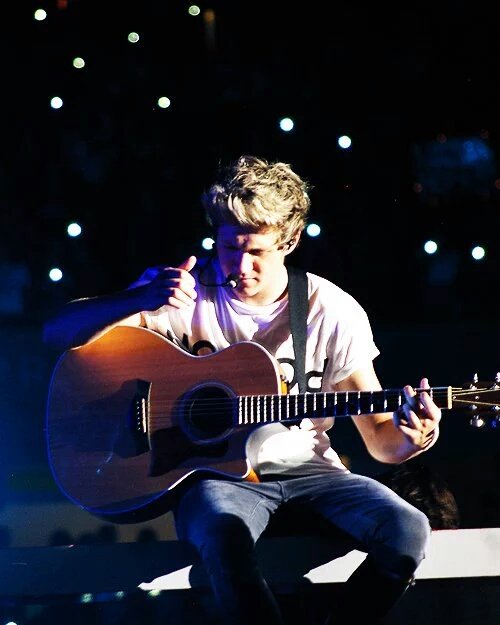 niallersposts's tweet photo. https://t.co/ryqdq9hUmW