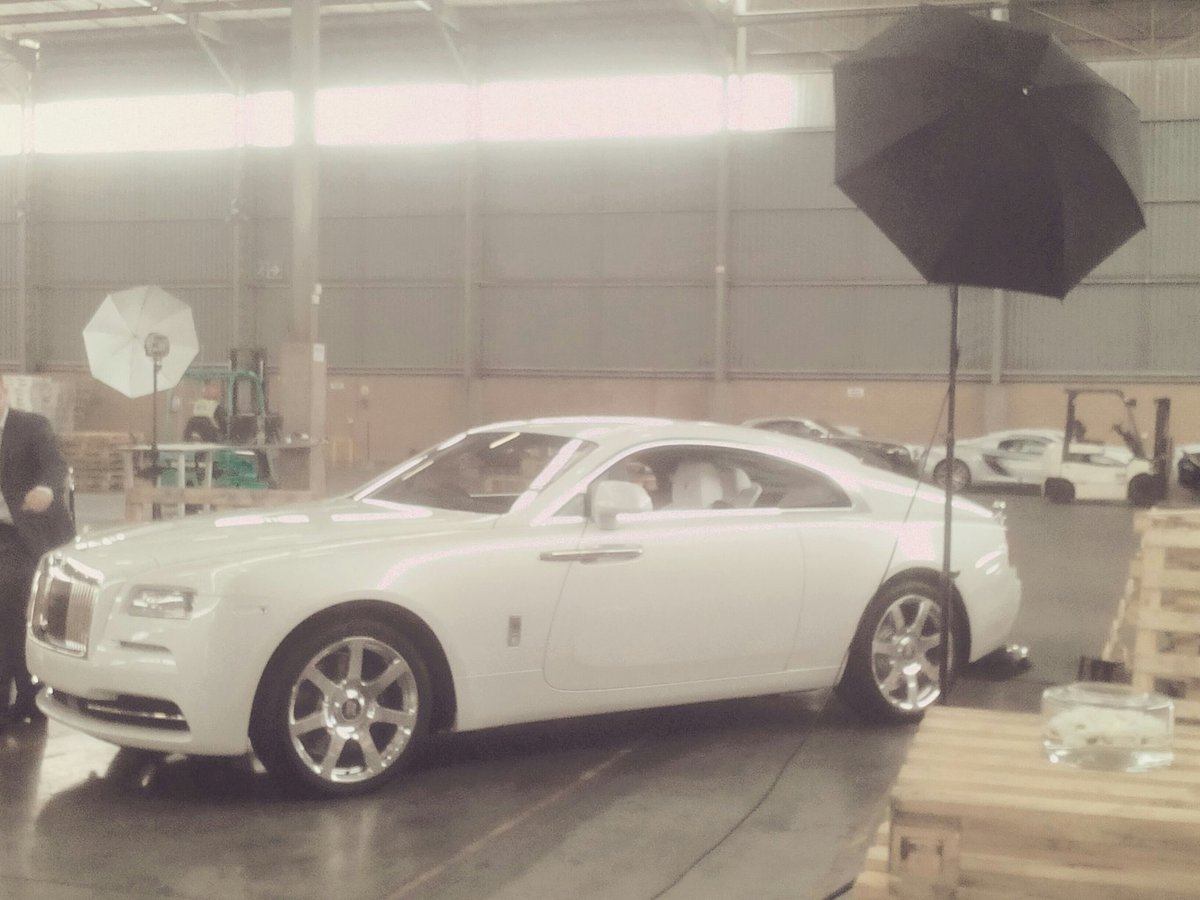 IN4RIDE's tweet photo. There's only ONE of these in Africa.  And it's going home to Harare. The @RollsRoyceSA Wraith Inspired by Fashion. https://t.co/LLSn3vxKsq