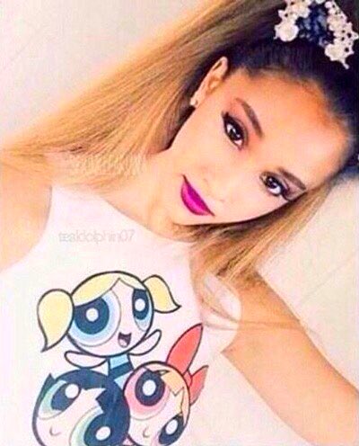 lovearijus's tweet photo. Ariana Grande💖
可愛すぎっ💟
歌も上手いし最高👑
#好きな人RT https://t.co/UNcn6Snbwj