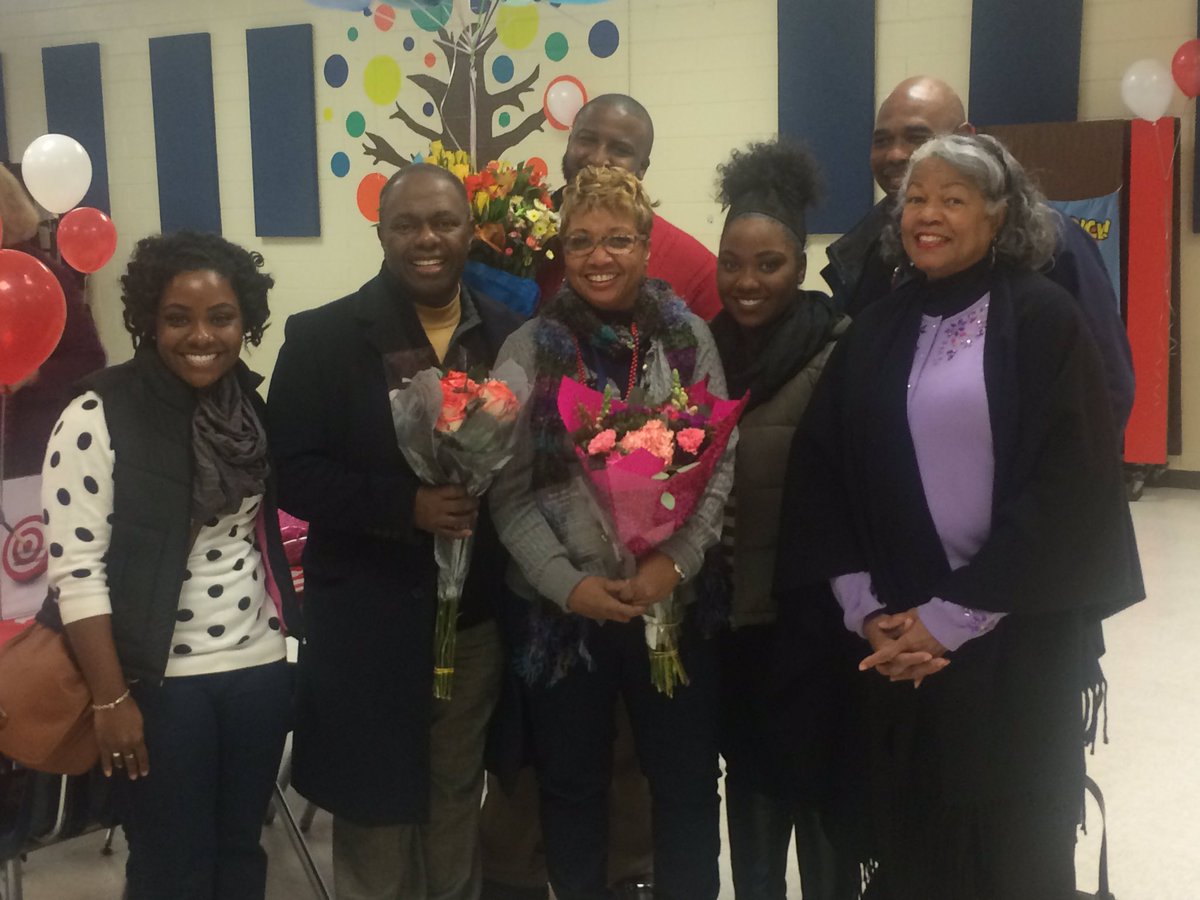IBPYPlibroberts's tweet photo. Congrats @V_N_spired @HighPointElem1 TOTY, you inspire us! @MrsSextonTeach @spears_cc @CSTHPES @noblesm5 https://t.co/AwGiMEKkUP