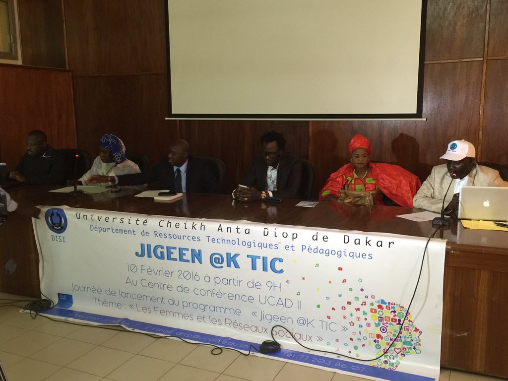 UCAD_Senegal's tweet image. Lancement de la journée Jigeen @k TIC organisée par le #drtp de la #DISI @UCAD_Senegal #Senegal