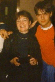 dellgirl24's tweet photo. @MrLeeBrennan Please could our Mam have a Birthday retweet as she is our #WonderWoman #Heroine #1997Throwback https://t.co/FxoCQRbxhH