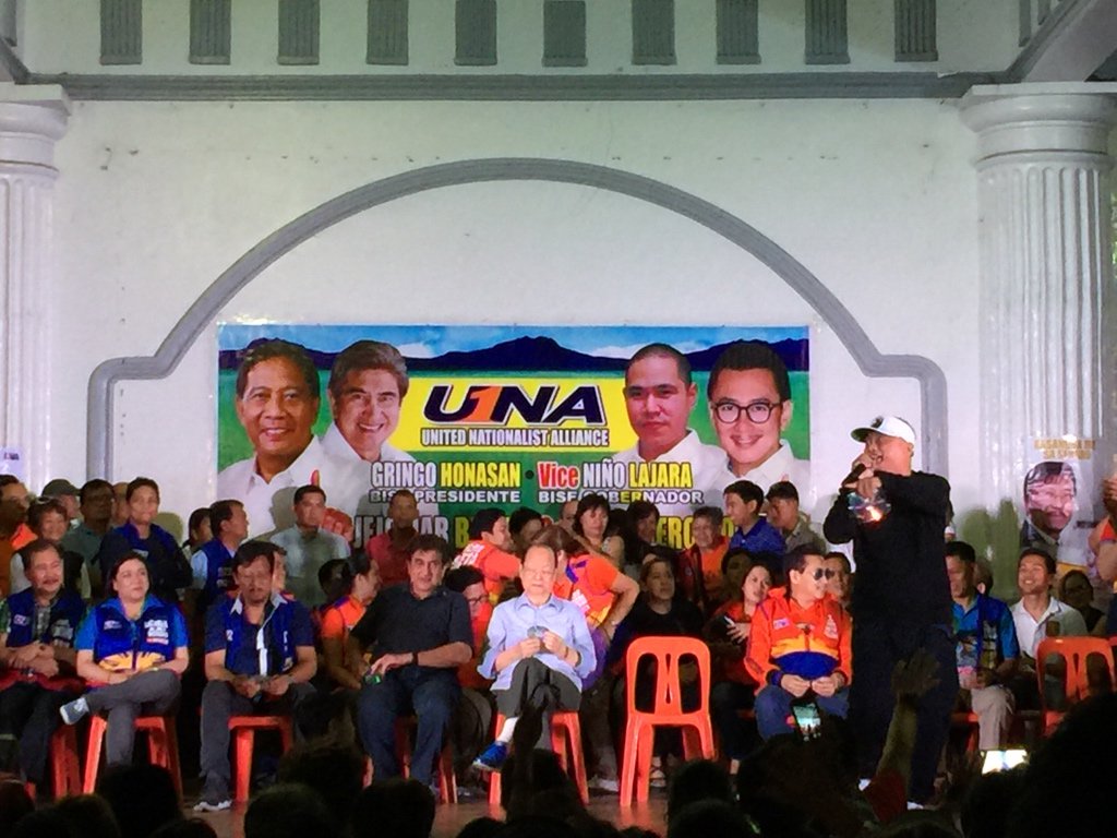 PartidoUNA's tweet photo. No twerking here at the UNA Laguna Rally, just Andrew E. 😉 #UNAsaLaguna #PatasAngLaban https://t.co/zkWS58CQt8