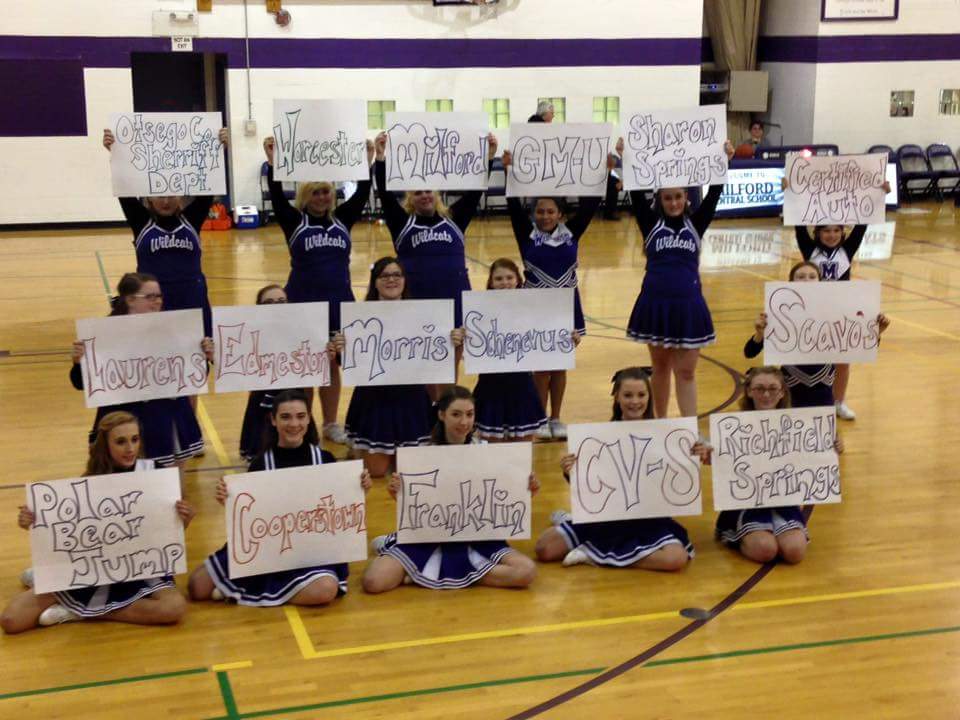 purplecircle74's tweet photo. MCS Cheerleaders sending thanks to the surrounding communities for support of the Holliday family. @mcs_wildcats https://t.co/oIUv9WthgG