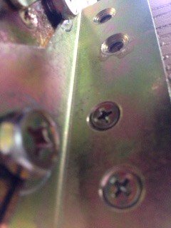 PollSuggests's tweet image. Bed delivered from @loafhome who put it together using half the screws. Loaf are refusing to come back and fix!