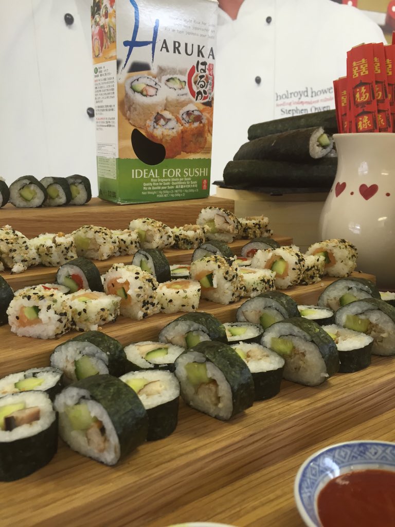 RellisRoger's tweet photo. Here we go again! Sushi demo for 500 today at Chesham Prep @melrahaman @Mwent75Went @HolroydHowe https://t.co/brWeCaY4yu