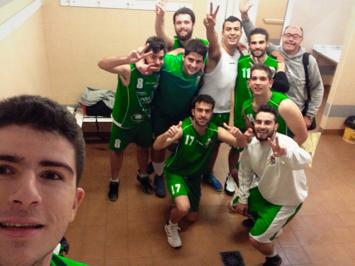 iriscontestano's tweet photo. Segona Victoria del Nostre Senior B vs #Castalla 66-67
#FENTCLUB #FORÇAIRIS https://t.co/x6WoE8Uj2j