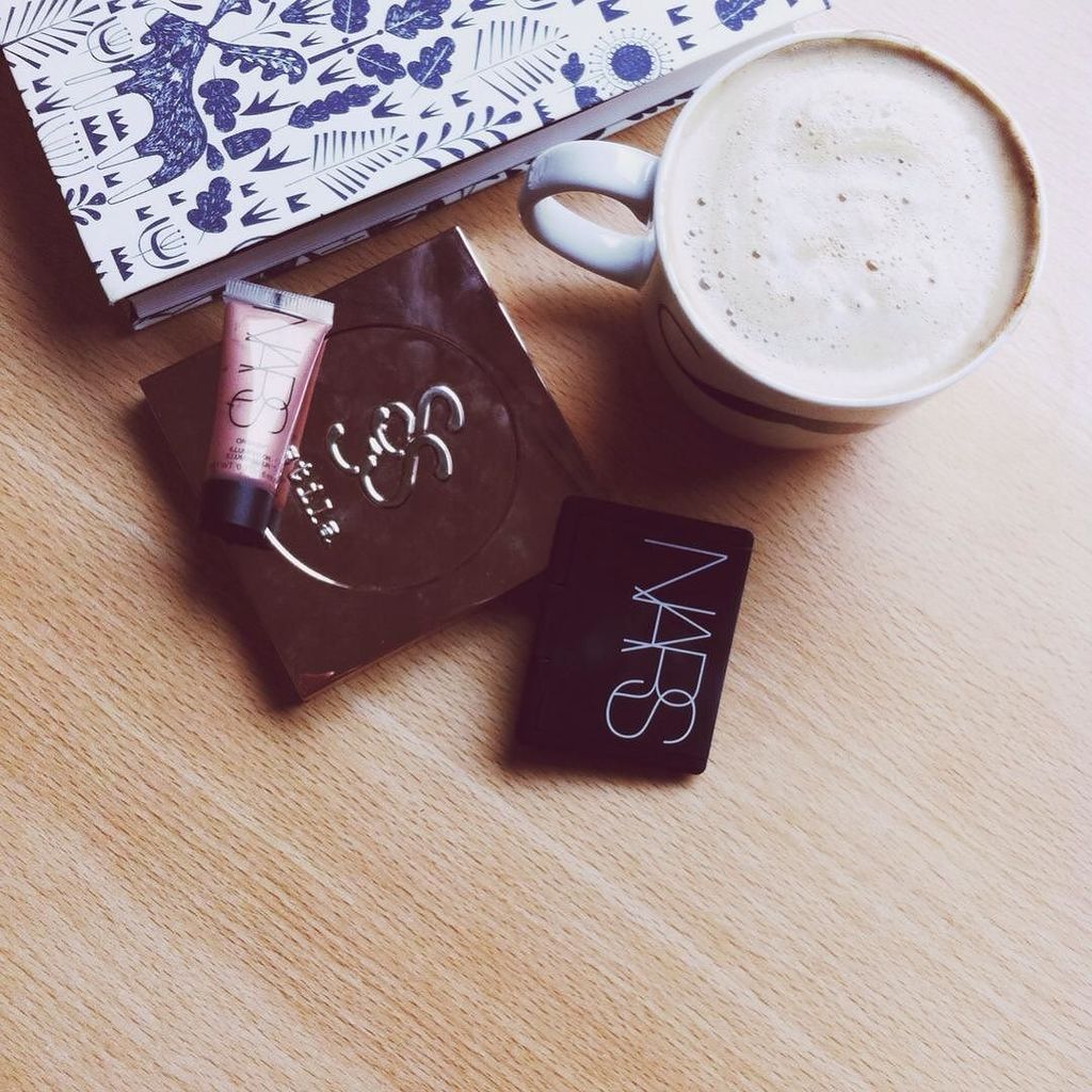 CoffeeBrue's tweet photo. New #Coffee Instagram by @startariot1993 #coffee #nars @narsissist #stila @stilacosmetics @paperchasestore #paperch… https://t.co/uSIinFFdIY