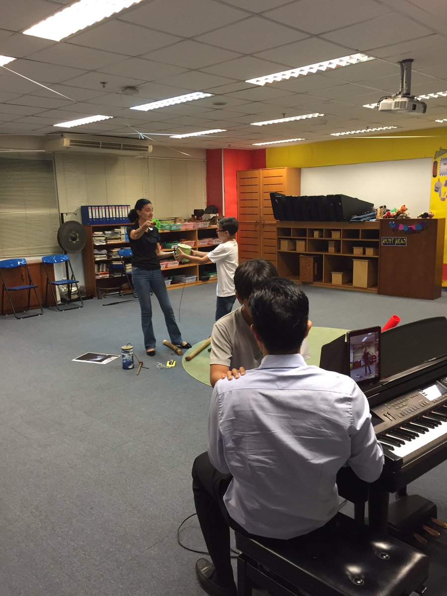 Experimenting with instruments to make sound fx #nistpypx